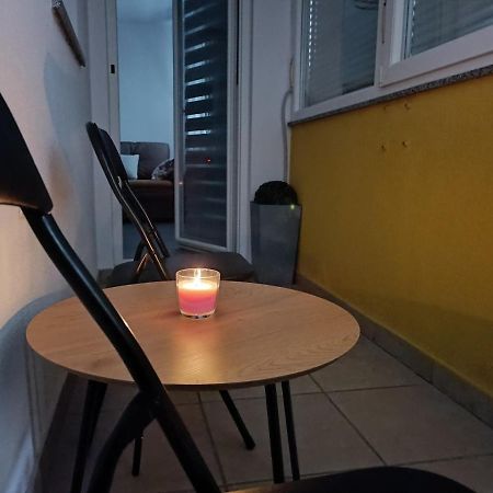 Apartment Luka Pula Bagian luar foto